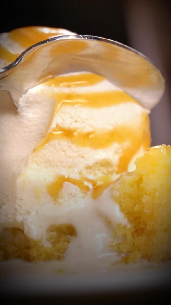Honorina Butter Cake